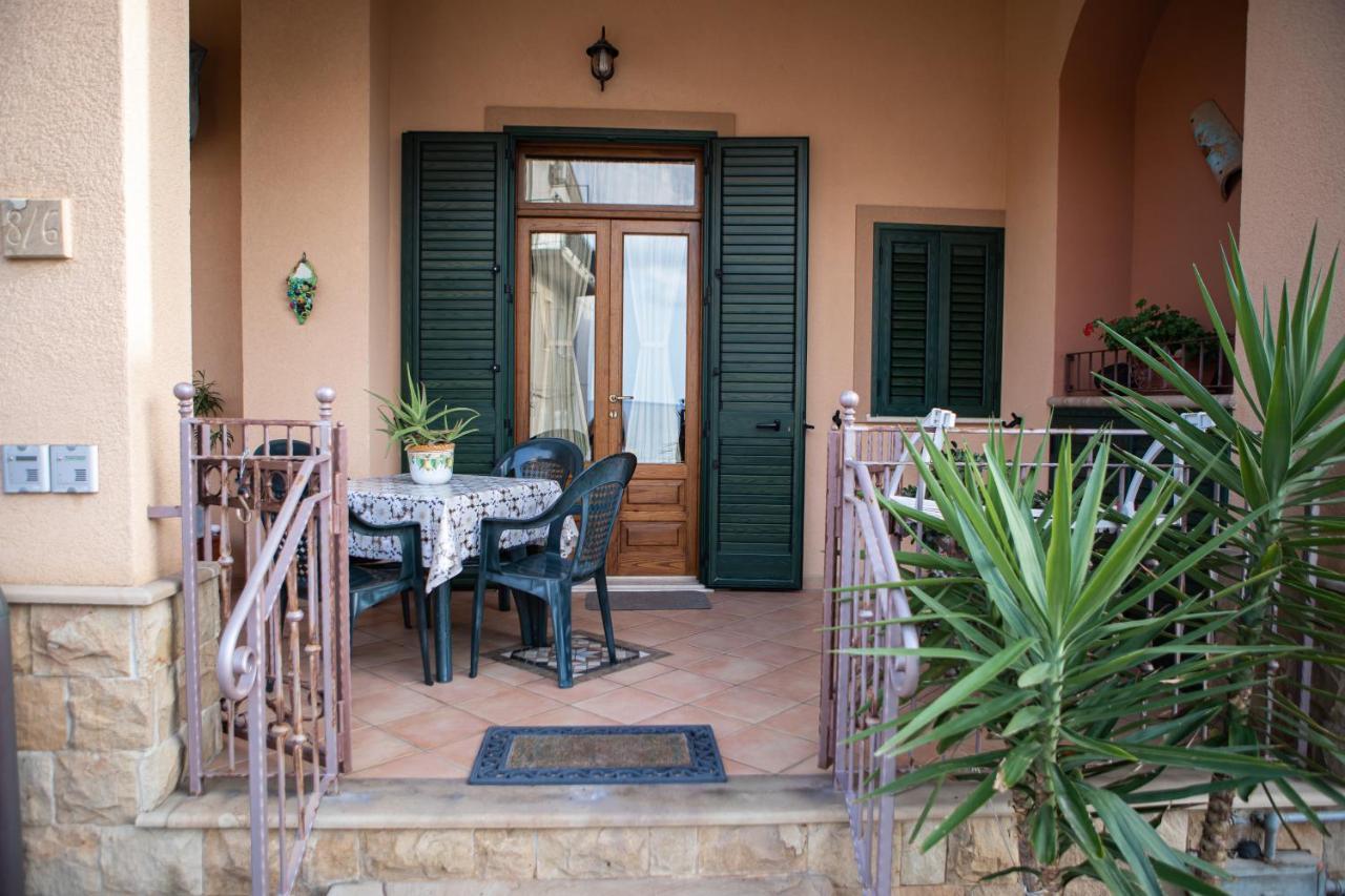 Casa Caronia Marina Near Cefalu Bagian luar foto